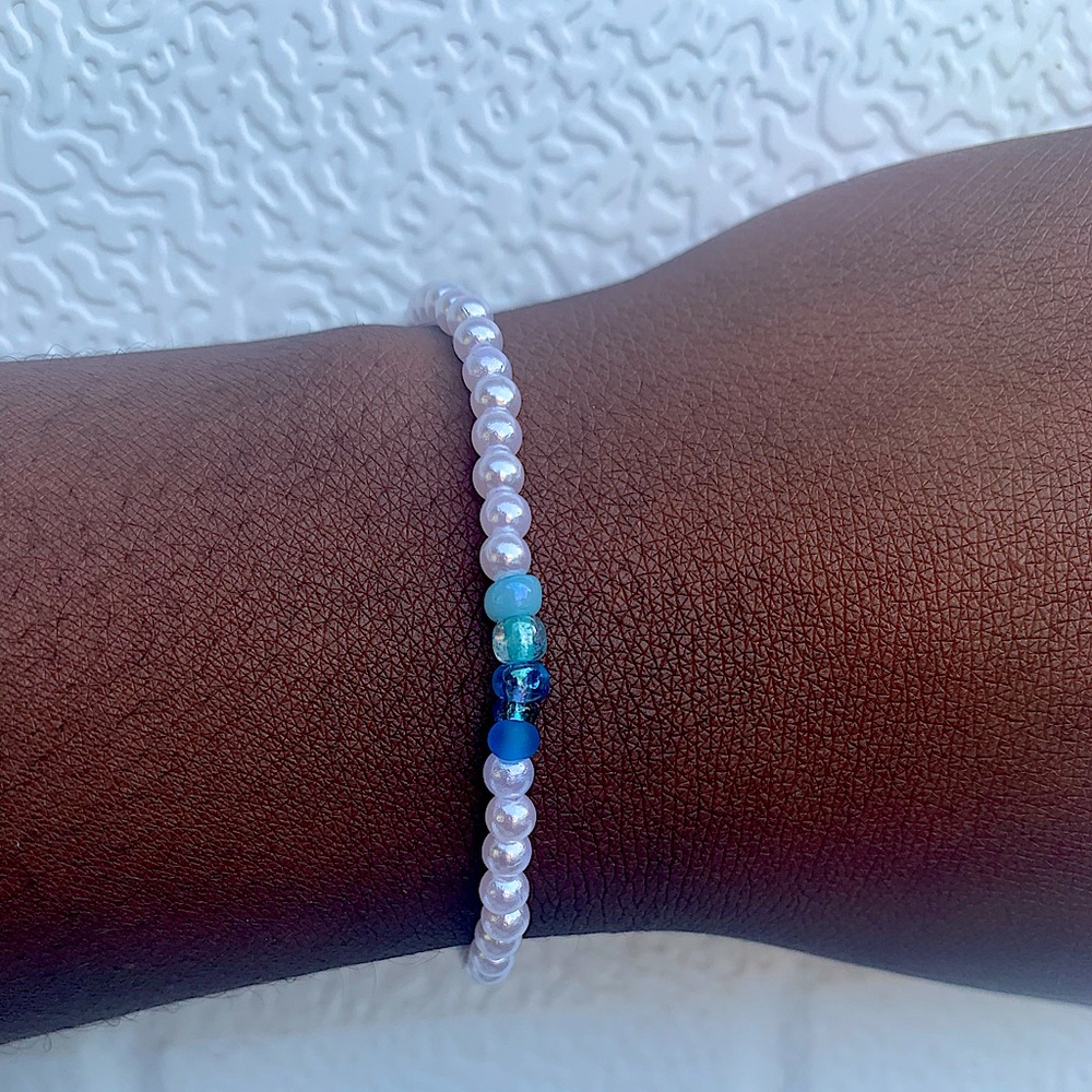 Pearl and Glass Seed Bead Bracelet